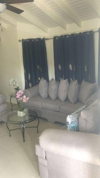 Gil- Manor Apartment ฟาลมัธ ภายนอก รูปภาพ